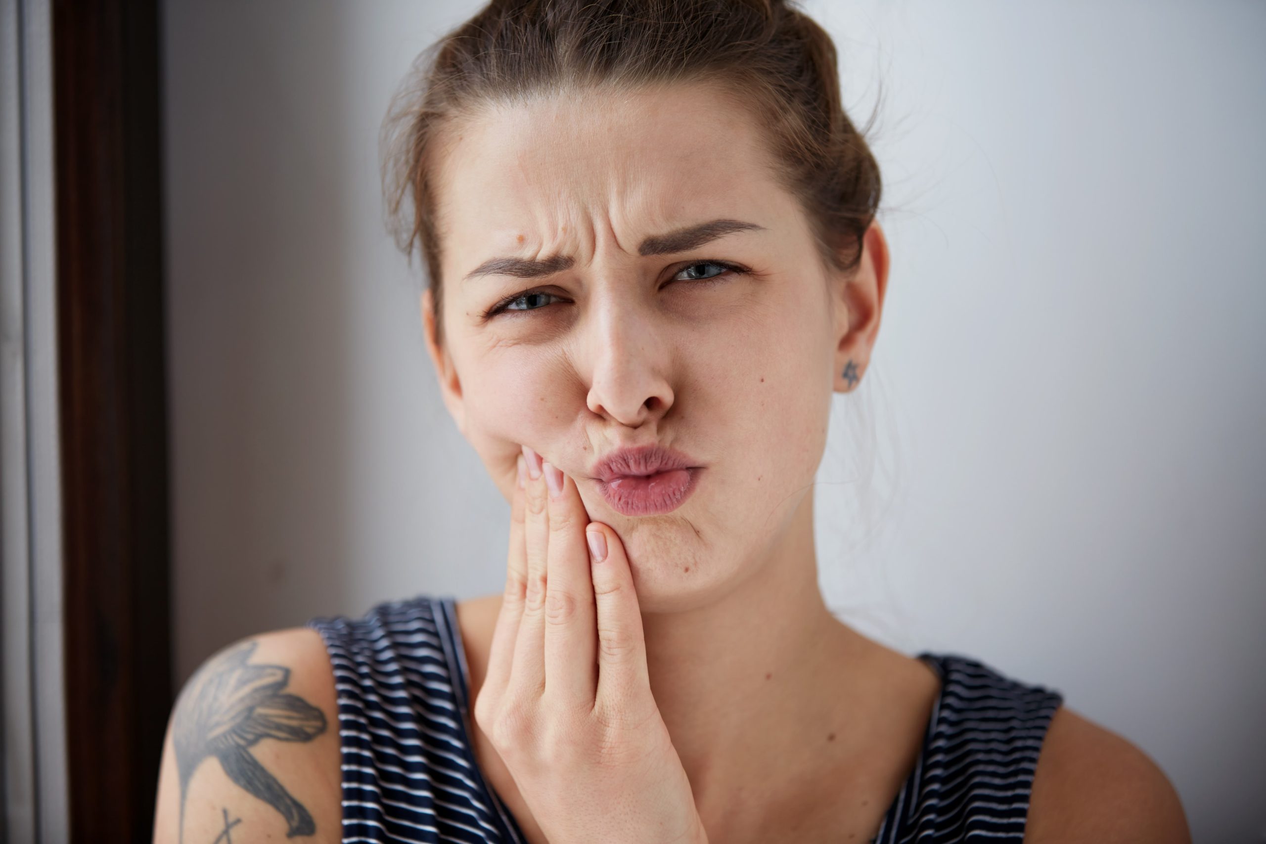 Crushing the Habit The Hidden Dangers of Chewing Ice Edgecliff